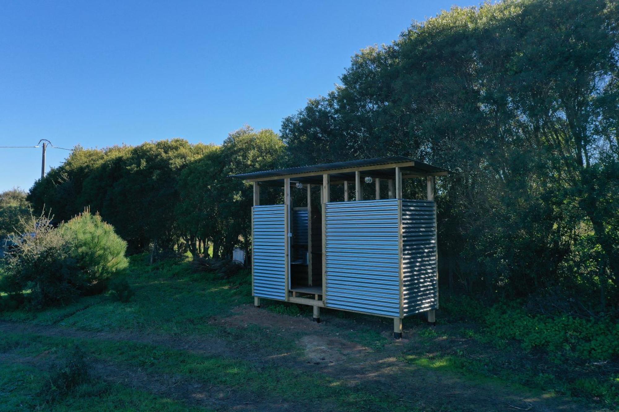 ホテル Cosy Nest In Animal Rescue Monte Dos Vagabundos São Teotónio エクステリア 写真